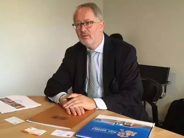 0002.webp.jpg 51影院