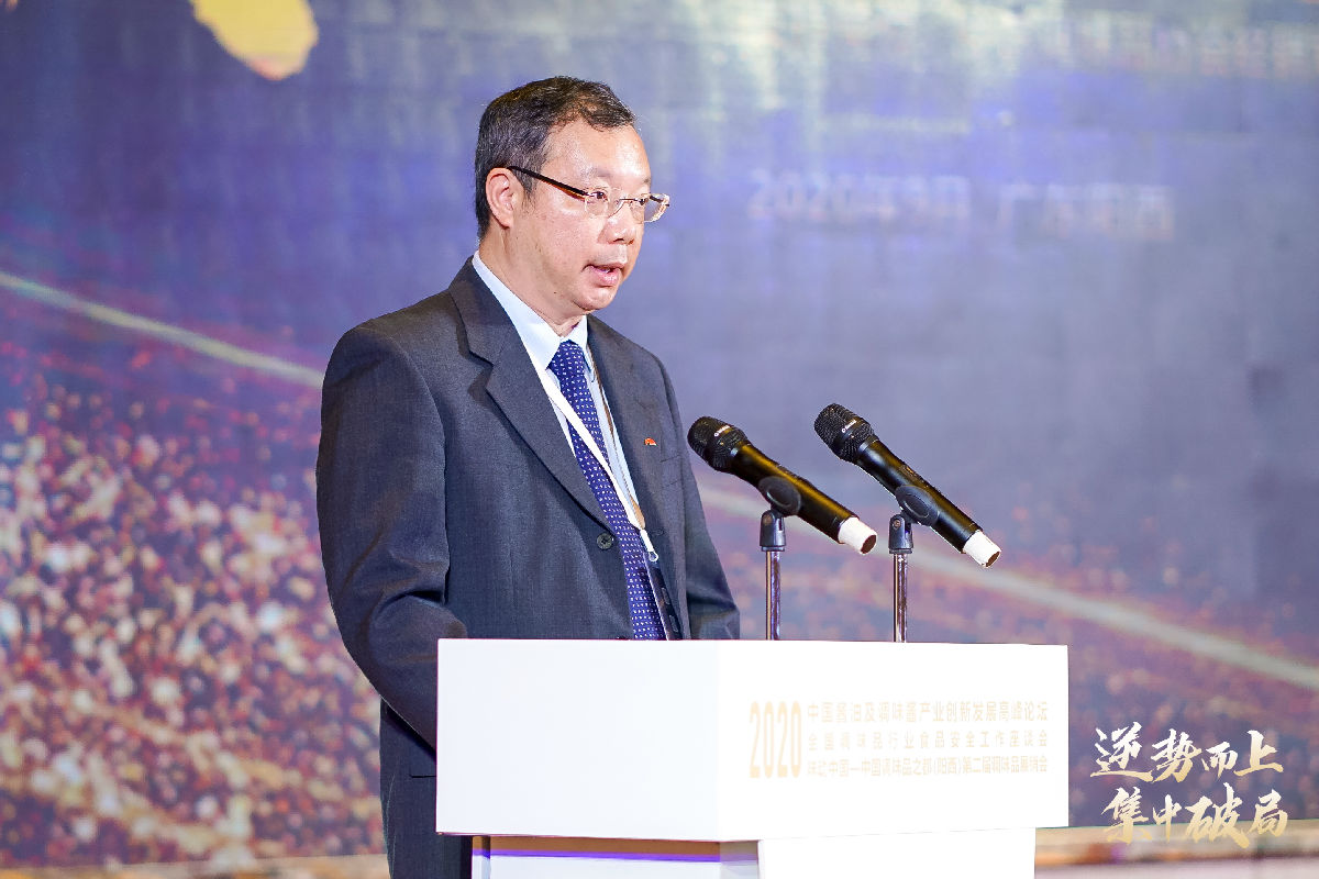 莫国栋.JPG 51影院